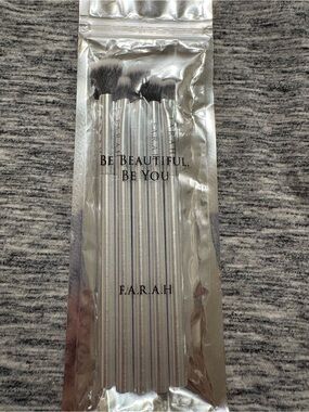 F.A.R.A.H Silver Eye Brush Set with Sheer Pouch - 5 Pieces